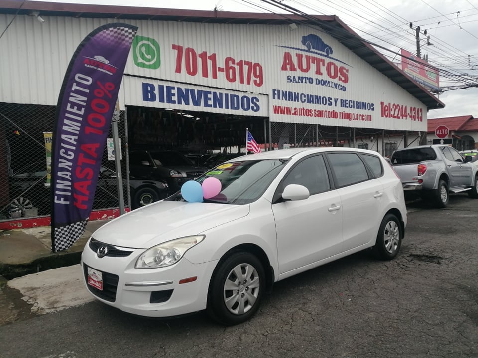 SE VENDE HYUNDAI ELANTRA TOURING GLS-2011-AUTOMÁTICO