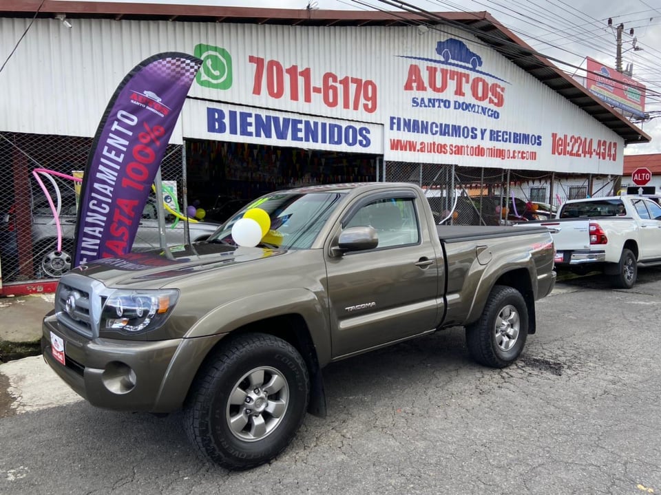 SE VENDE PICK UP-TOYOTA TACOMA-CABINA SENSILLA-2009