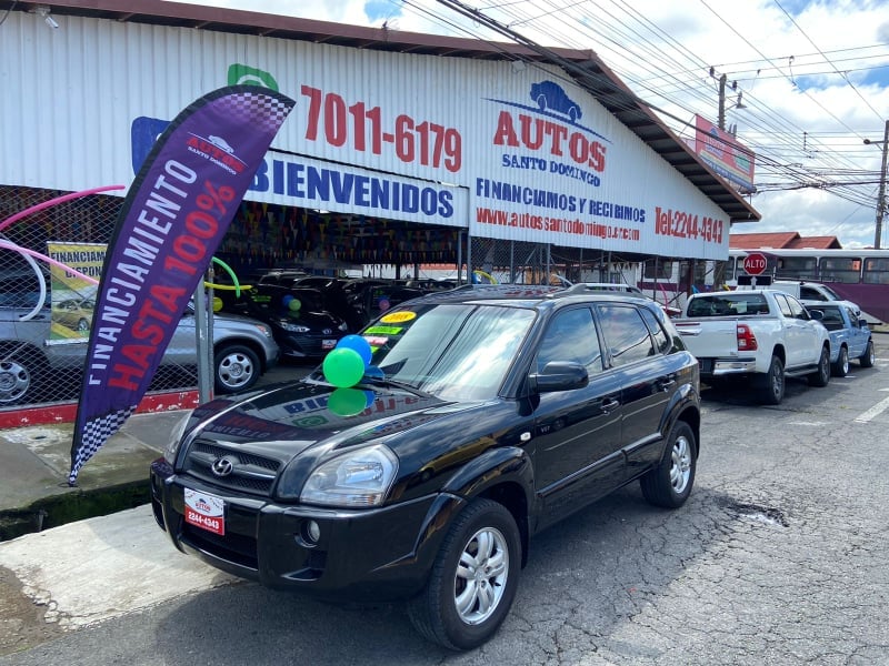 SE VENDE HYUNDAI TUCSON GL-2008-AUTOMATICO 4X2-TIP-TRONIC