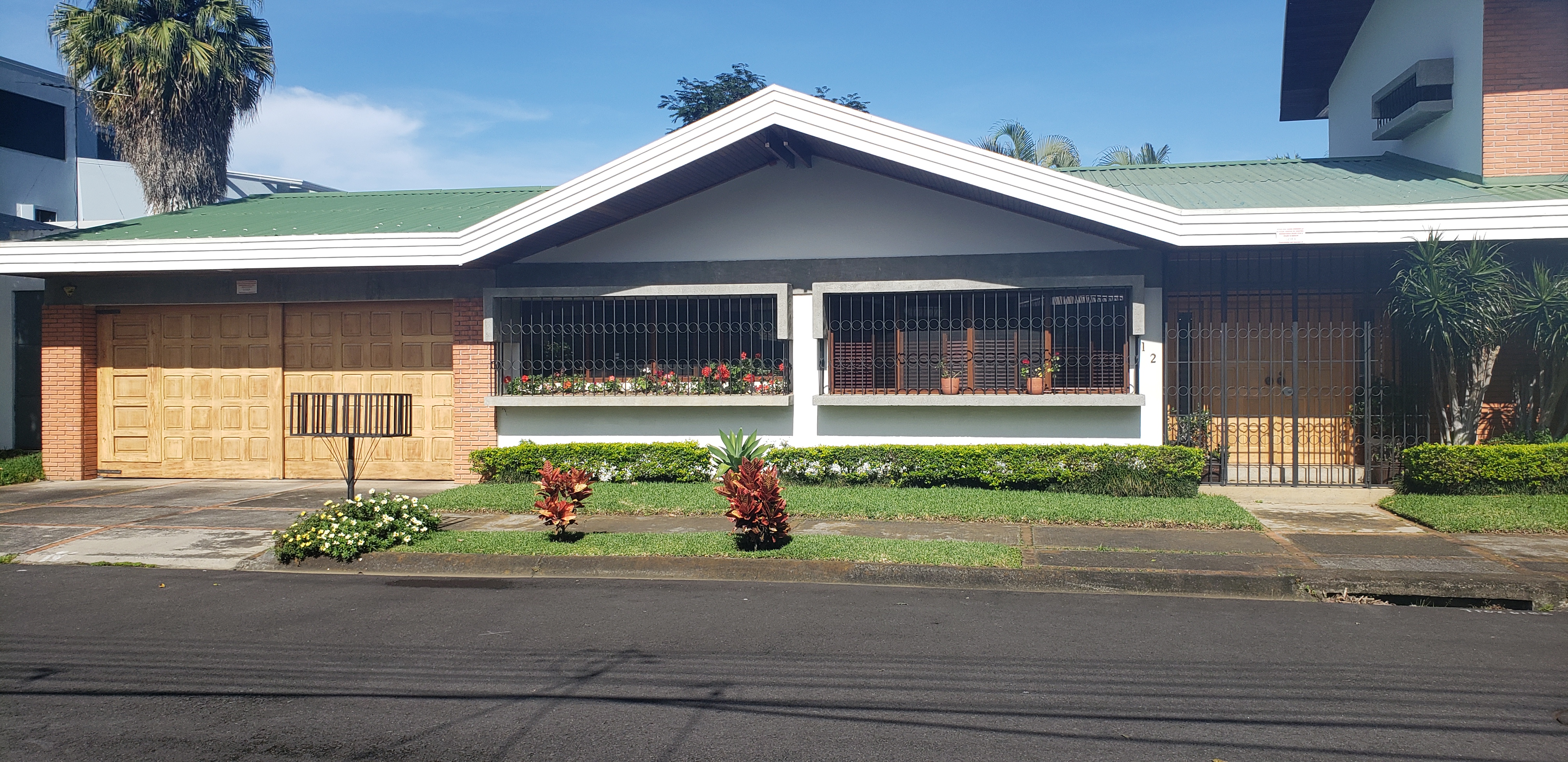 Casa a la venta en Curridabat Guayabos