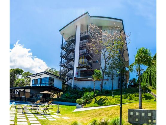 A la venta apartamento con línea blanca, Condominio Lua Living. Brasil de Mora