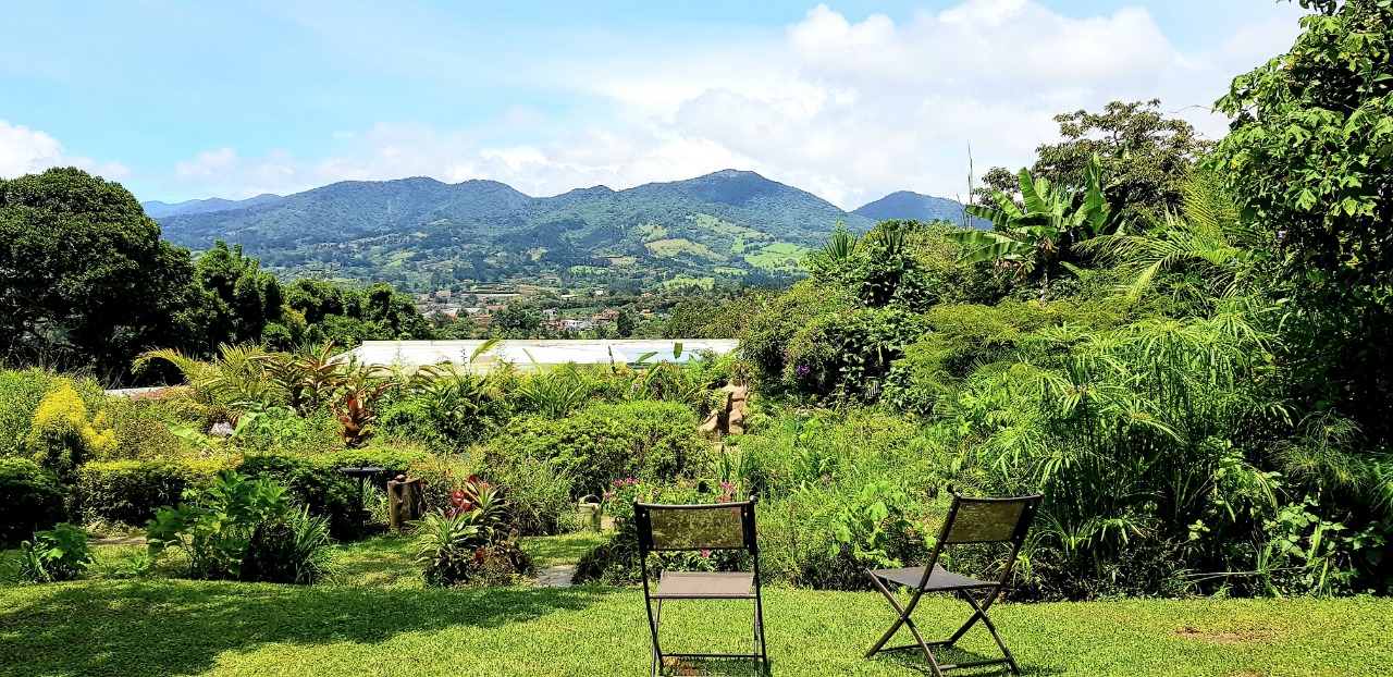 Se Vende Finca en San Miguel de Santo Domingo, Heredia