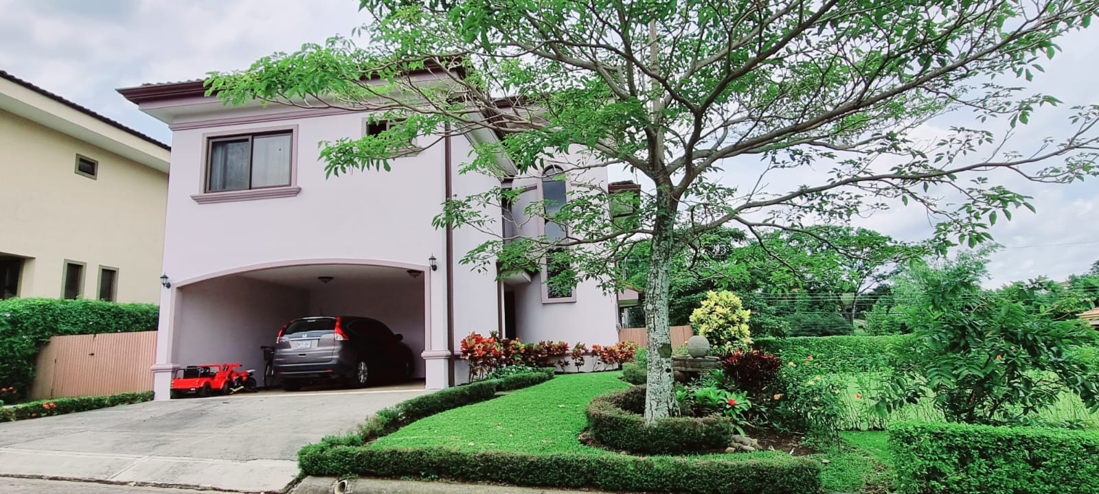 Casa en Venta en San Antonio de Belén, Heredia.