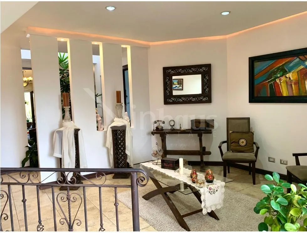 Venta de Casa en Residencial en Escazú - foto 3