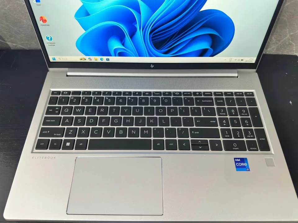 Laptop HP EliteBook i7-12generacion - foto 5