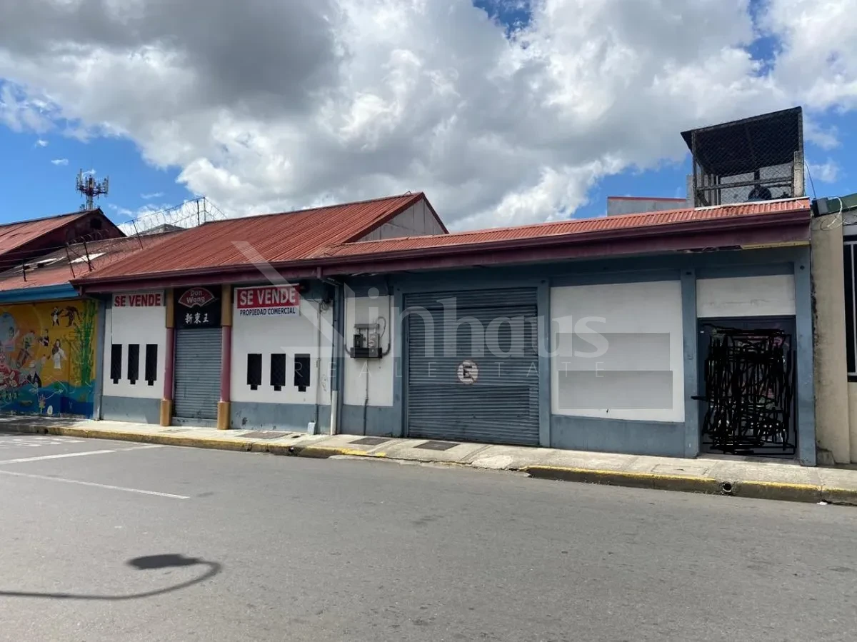 Venta de propiedad comercial ideal para restaurante, supermercado, bodega en Bo Chino, San José