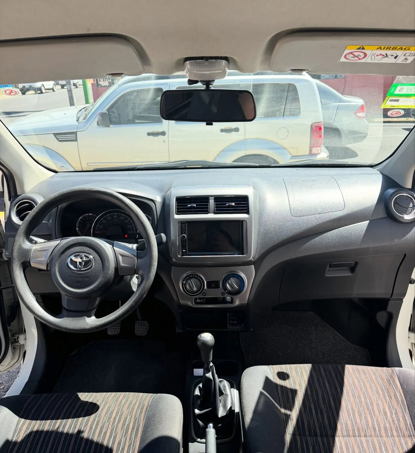 Toyota Agya 2019 - foto 2