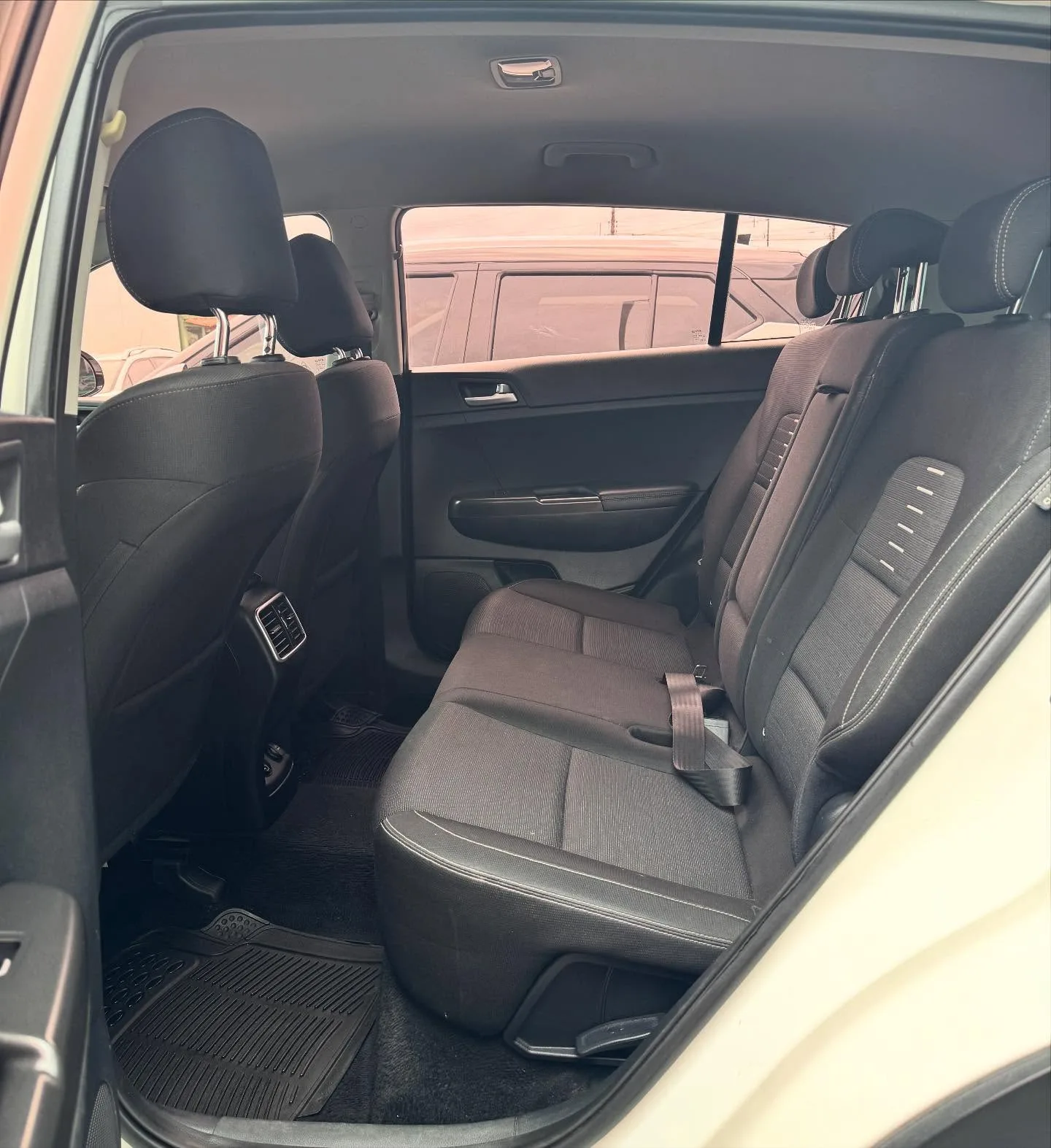 Kia Sportage - foto 4