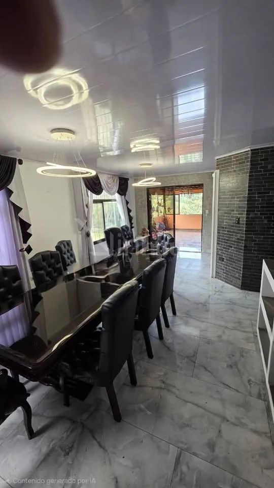 Venta de casa en amplio terreno en Cascajal de Coronado - foto 3