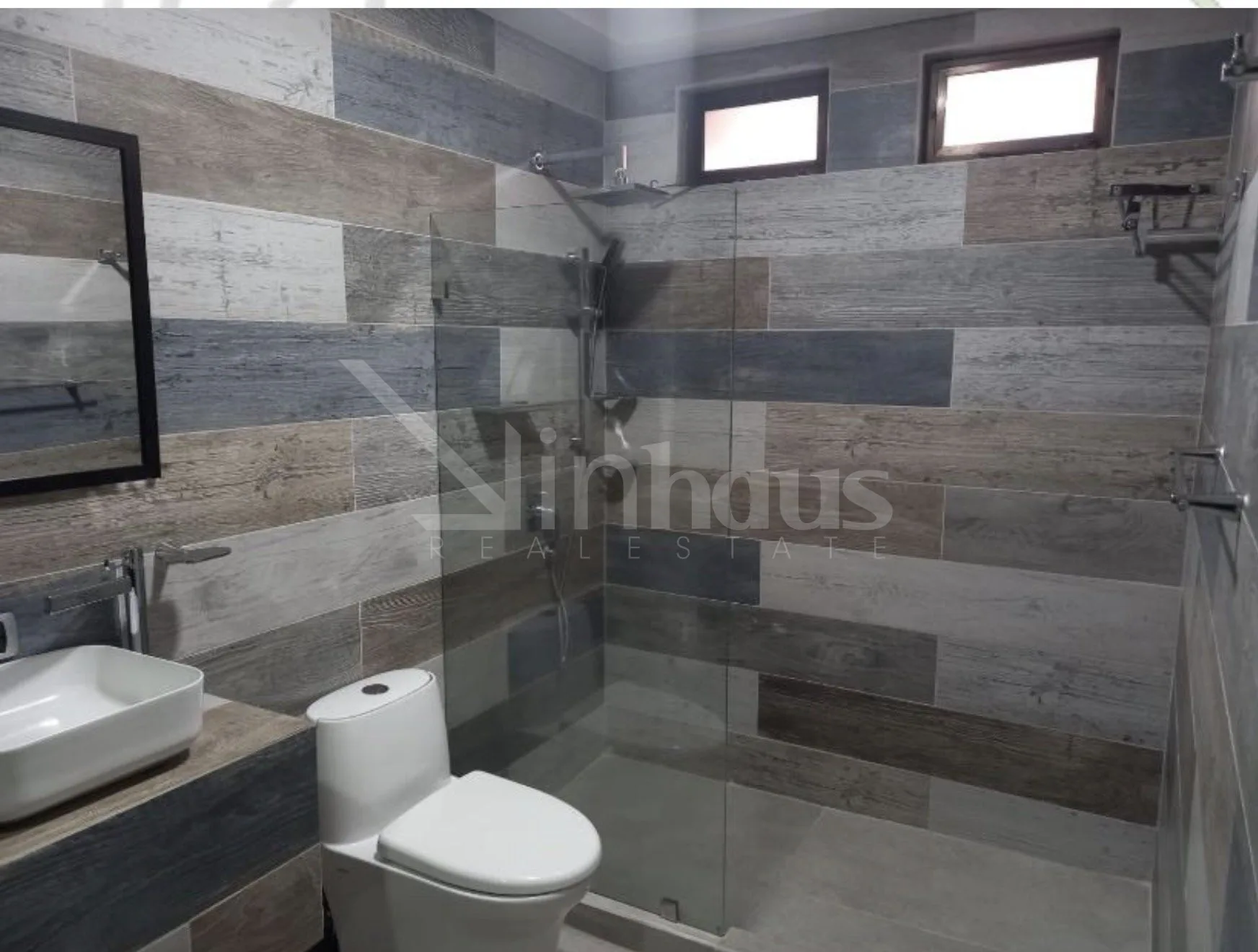 Venta de casa independiente en residencial en San Pablo de Heredia - foto 2