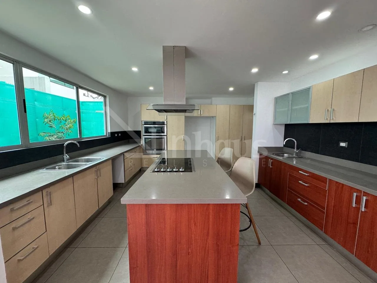 Se alquila casa en residencial, en Bello Horizonte, Escazú - foto 4