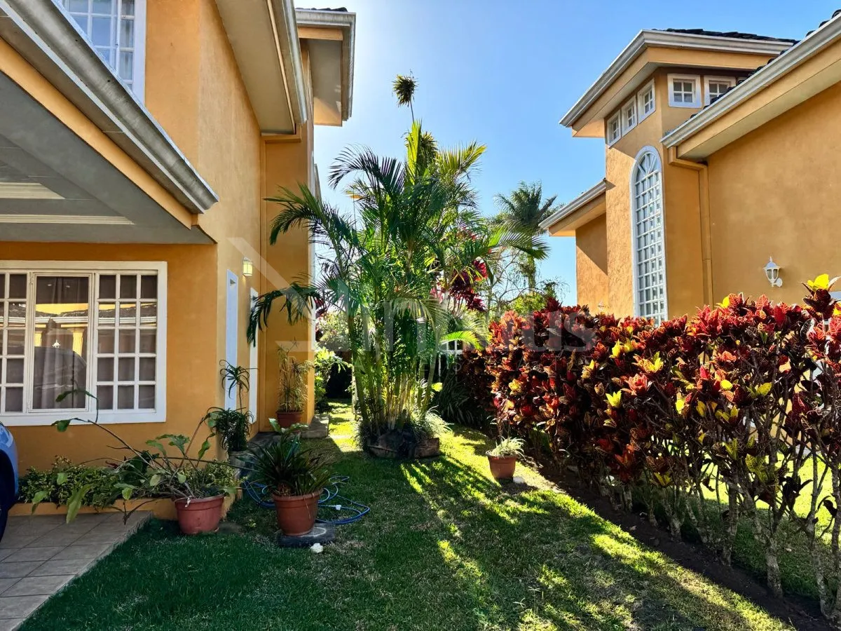 Venta de Casa en Condominio en Moravia - foto 6