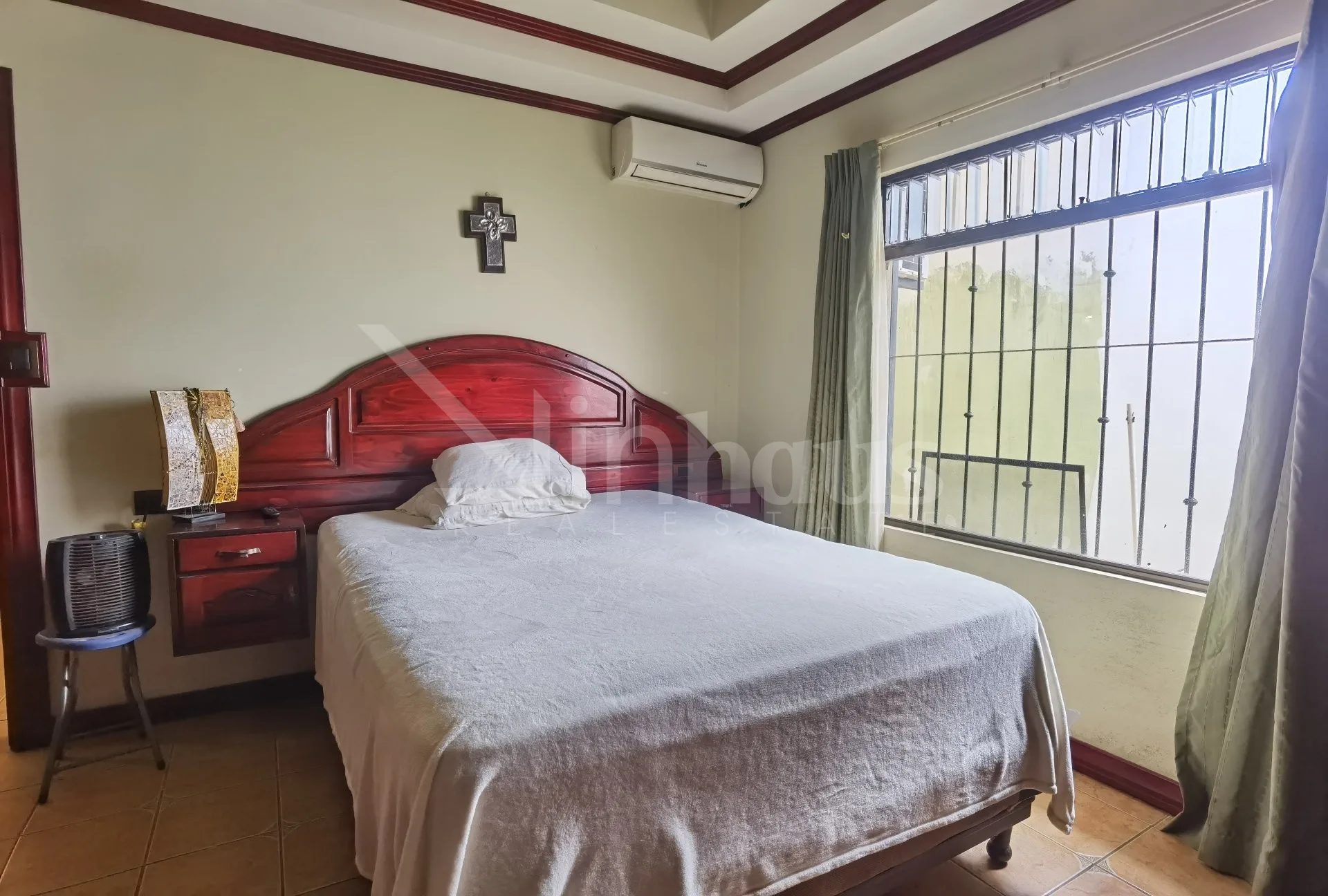 Venta de casa de una planta en concepción - Monserrat - Negociable - foto 2