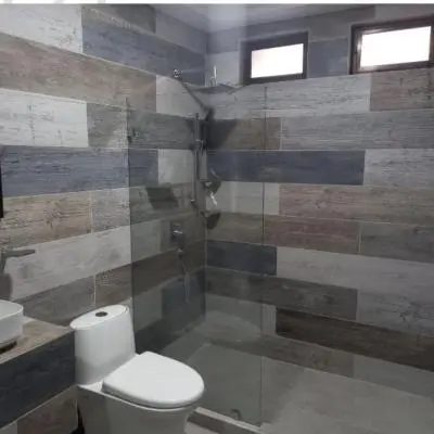 Venta de casa independiente en residencial en San Pablo de Heredia - foto 2