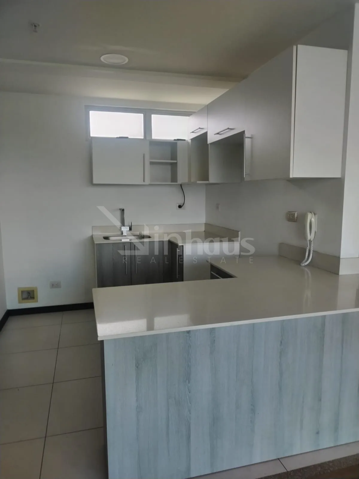 Se alquila apartamento en Torre en Sabana Sur, San José - foto 4