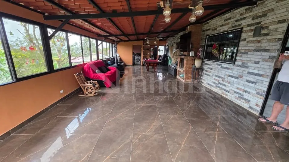 Venta de casa en amplio terreno en Cascajal de Coronado - foto 6