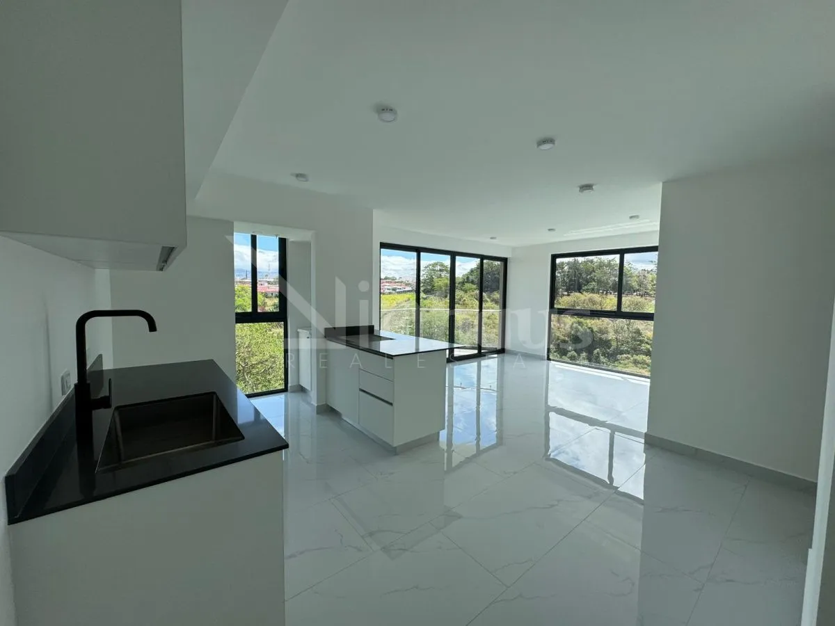Venta de apartamento de 2 habitaciones en Rohrmoser, San José. - foto 5