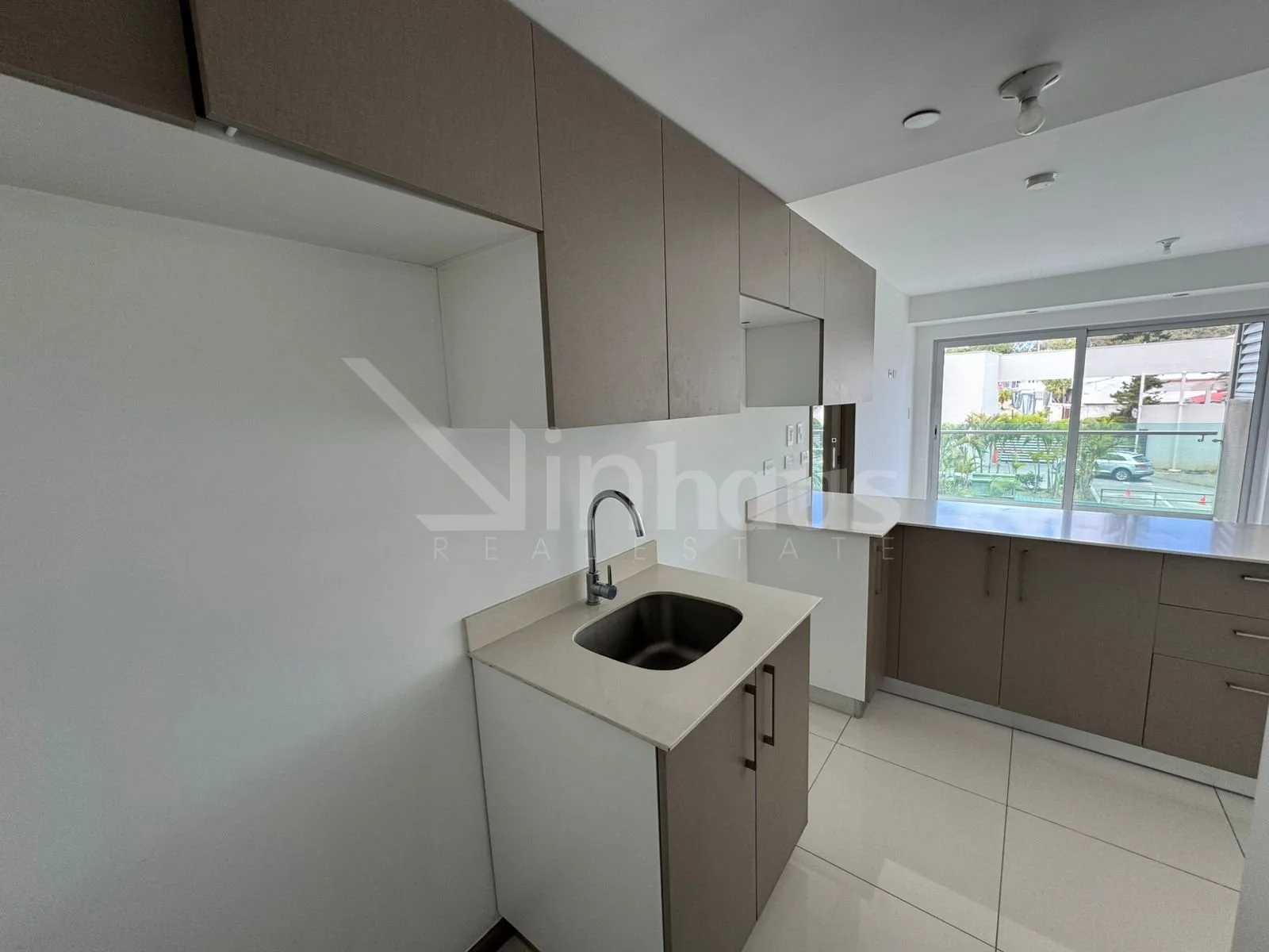 Apartamento en venta en Paradisus, Rohrmoser. - foto 2