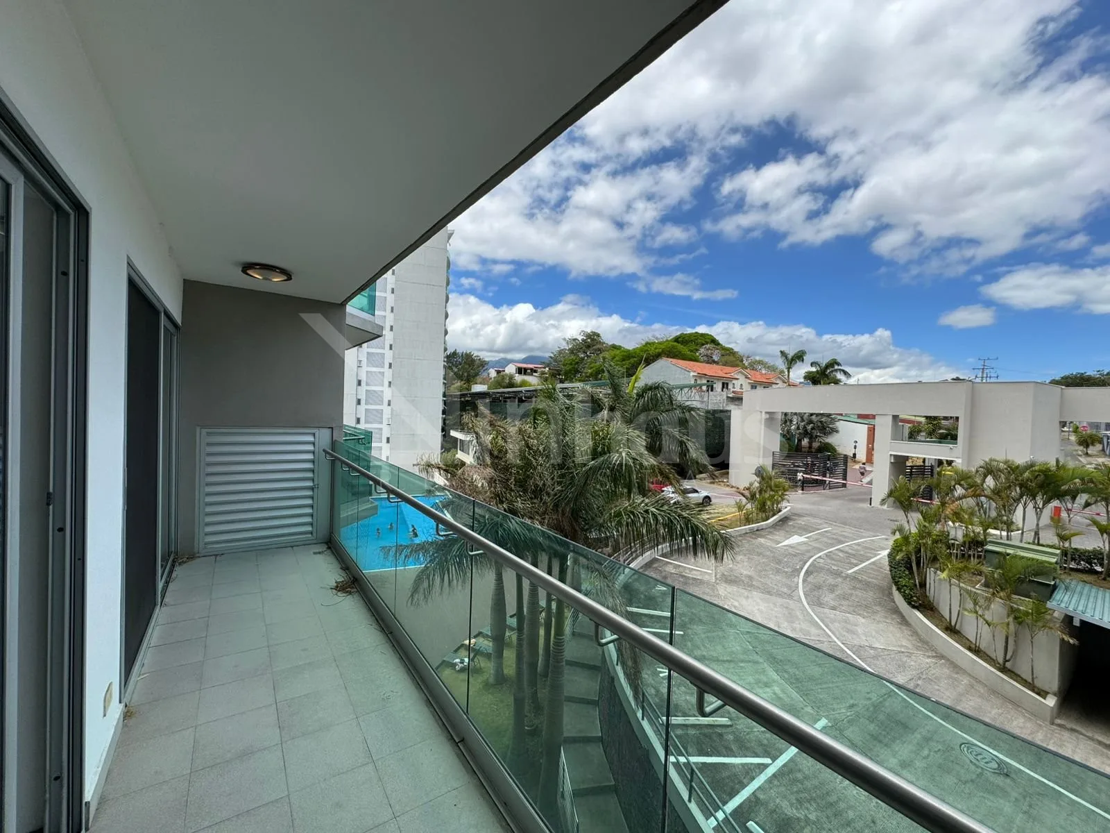Apartamento en venta en Paradisus, Rohrmoser. - foto 4