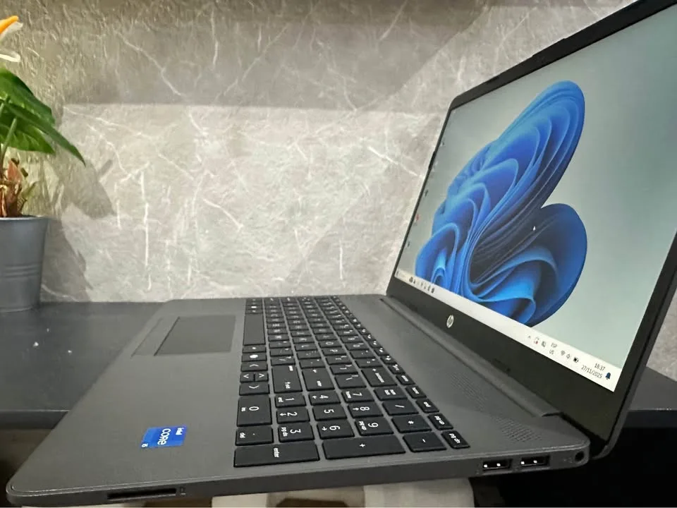 Laptop HP i5 13ava generación NUEVA - foto 4