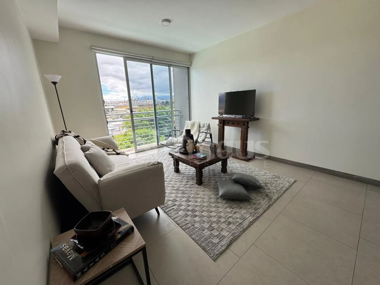 Venta de Apartamento en Escazu Amueblado o Sin Amueblar - foto 4