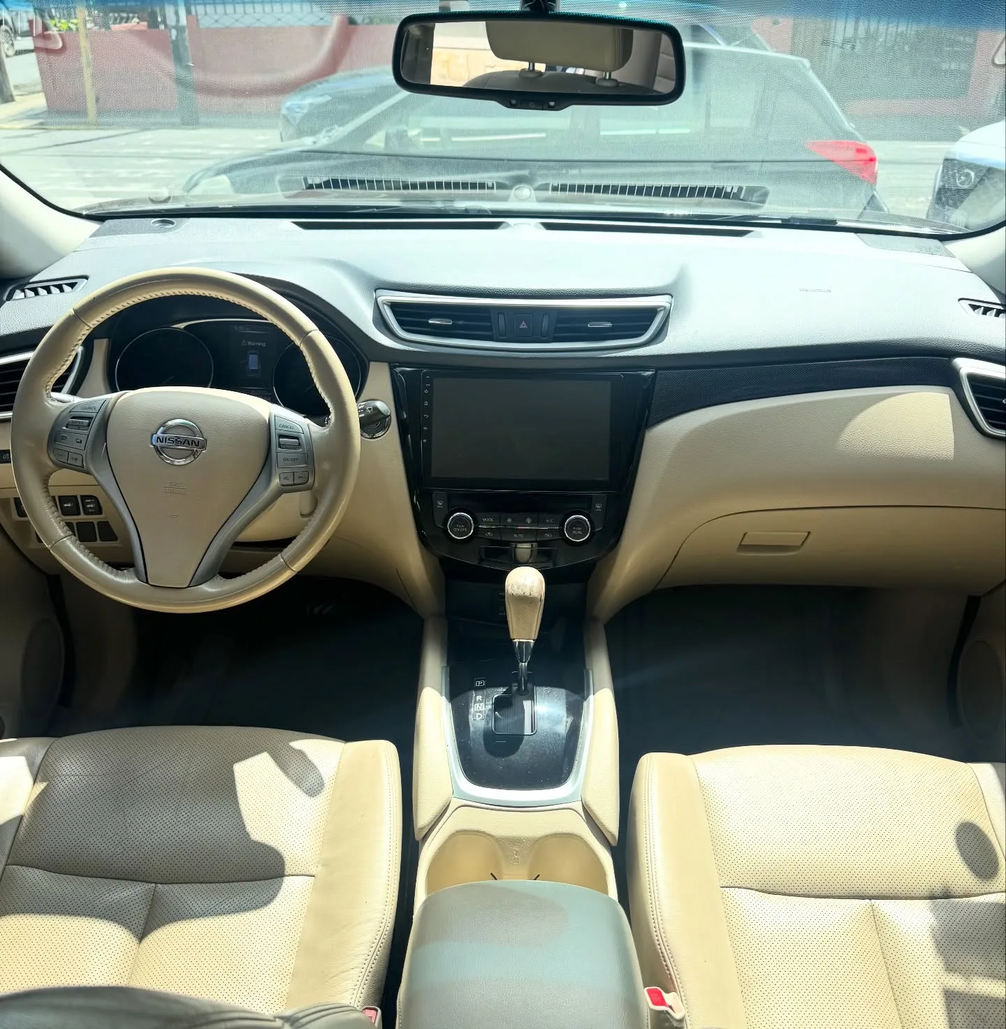 Nissan X-Trail 2015 - foto 2