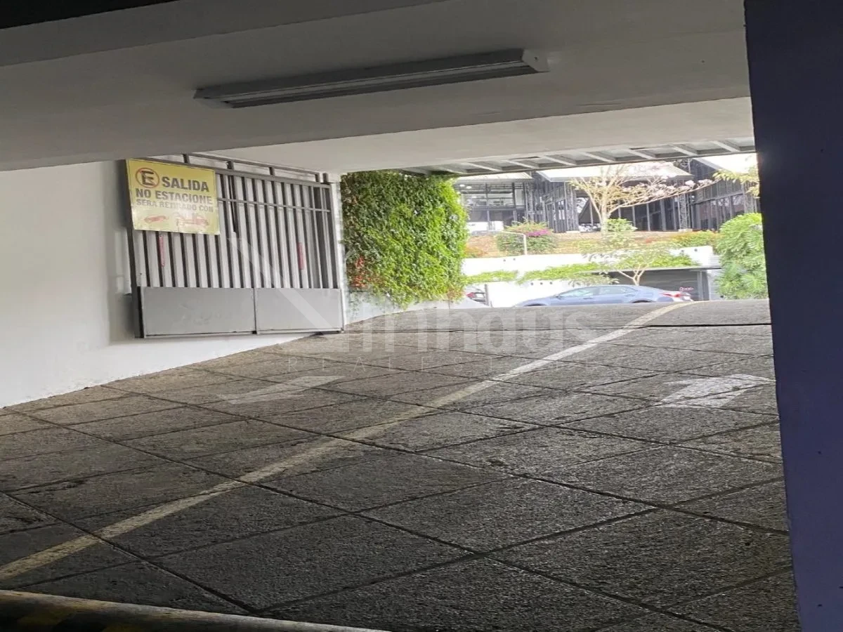 Venta de Edificio completo de locales para oficina, consultorios, academías, entre otros negocios en Curridabat San José - foto 3