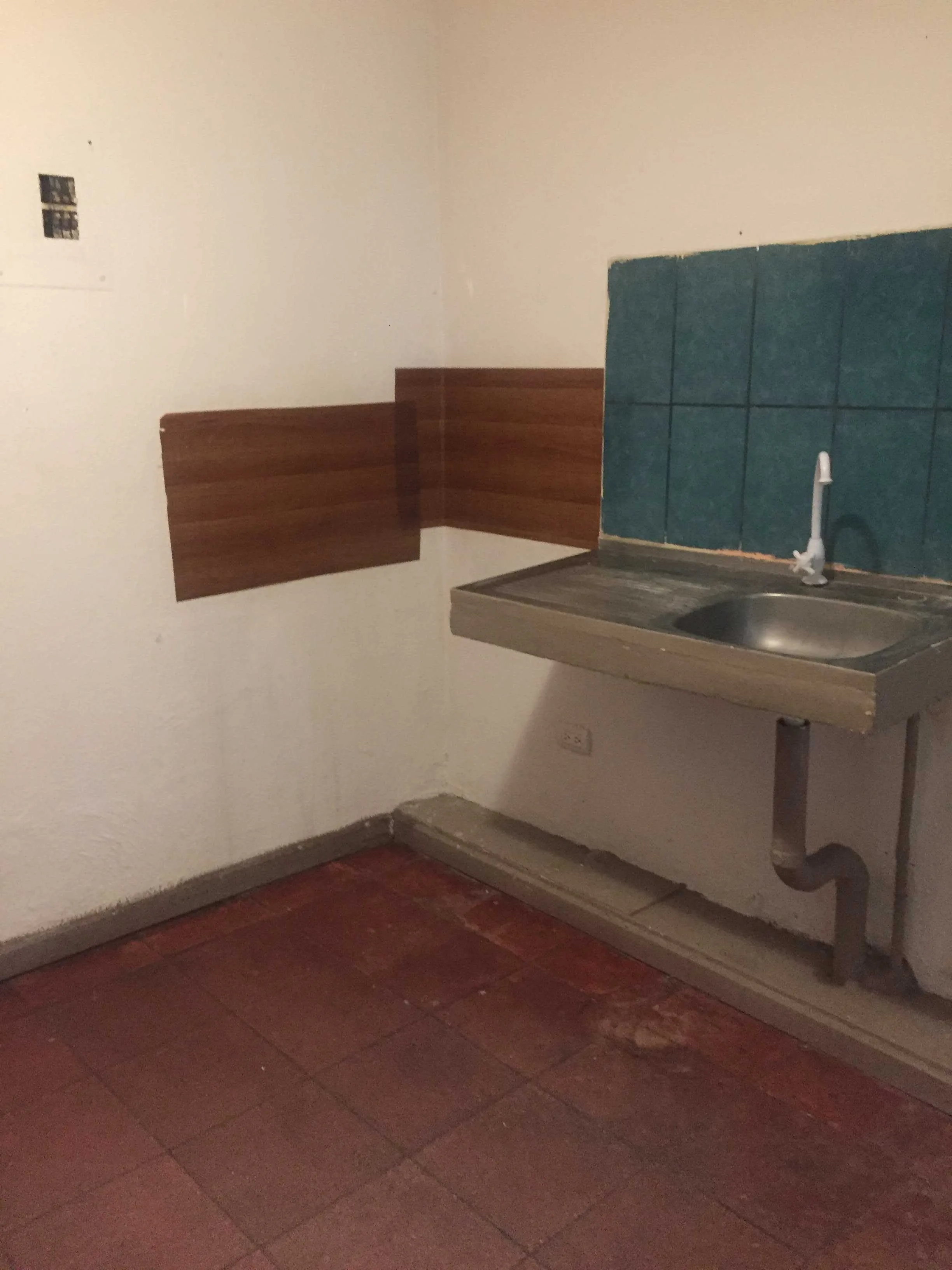 SE ALQUILA APARTAMENTO - foto 3