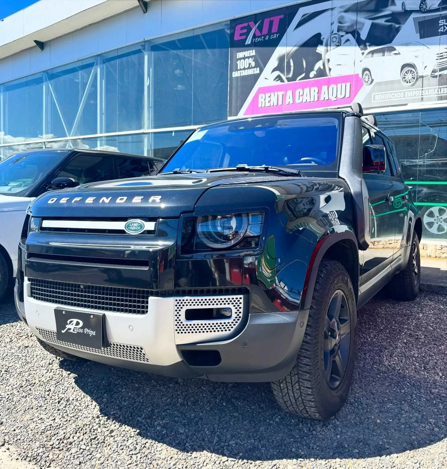 Land Rover Defender 2022 - foto 4