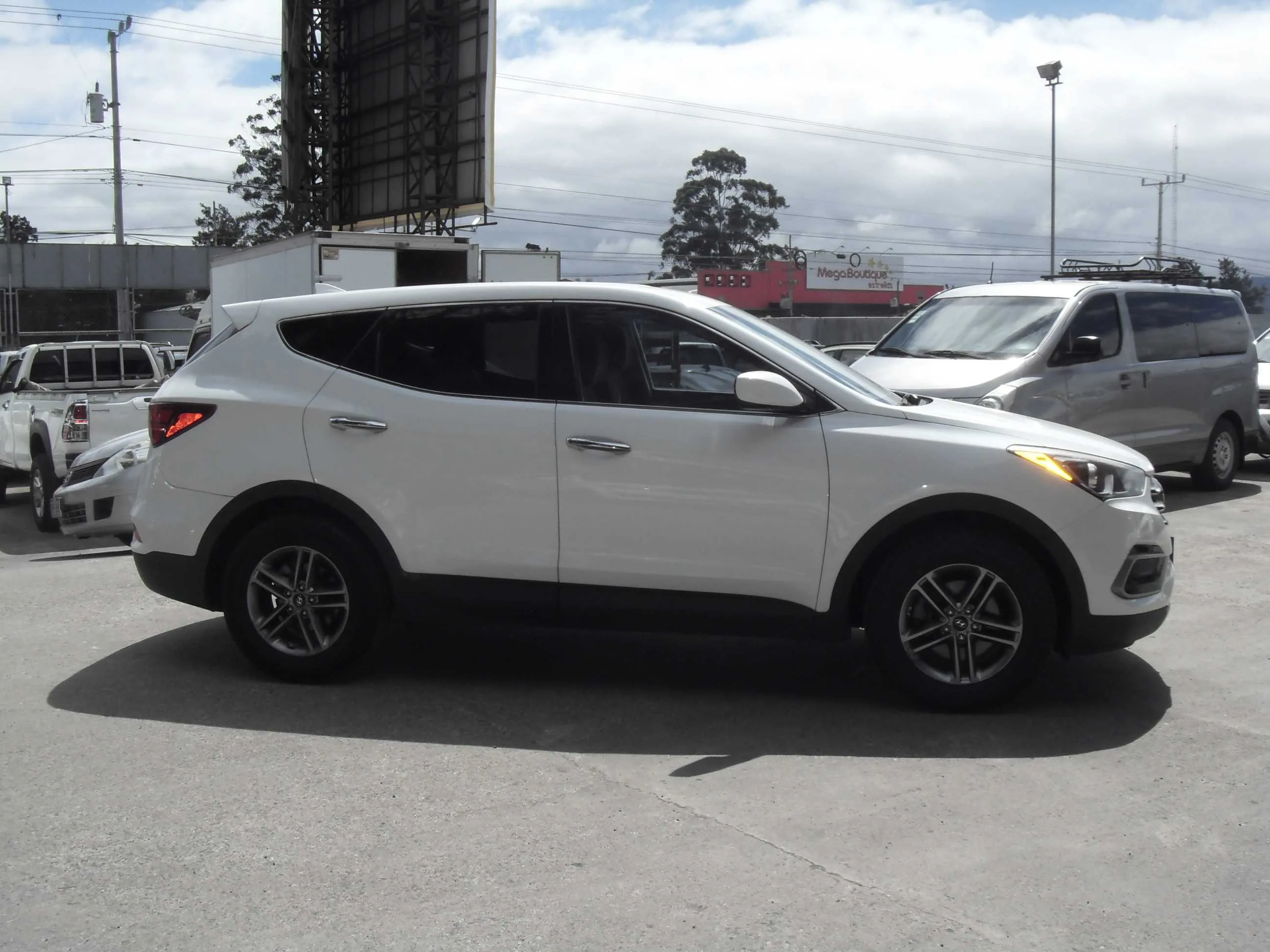 Hyundai Santa fe 2017 4x4 Automatico - foto 3