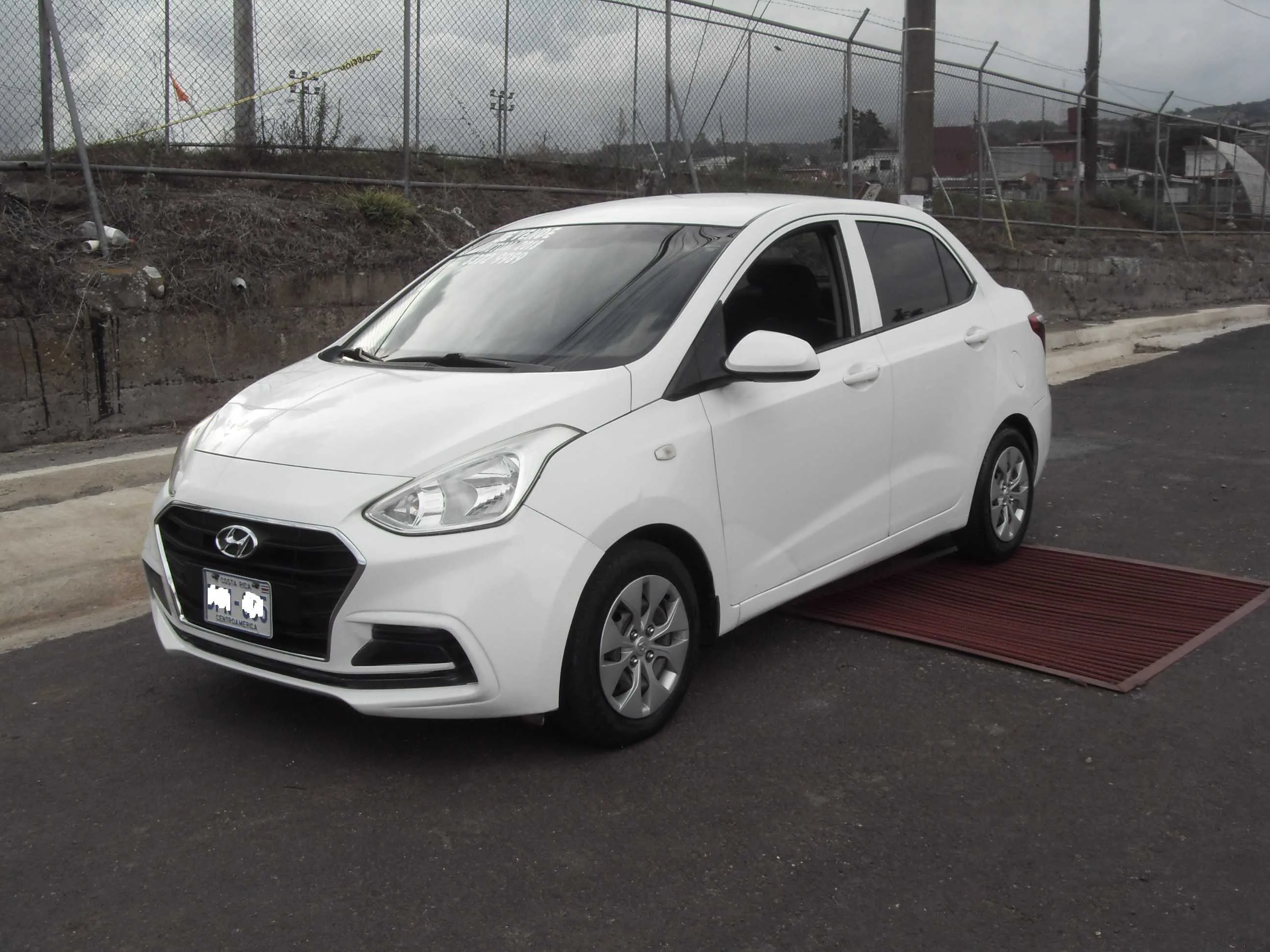 Hyundai Grand i10 2018 Automatico - foto 3