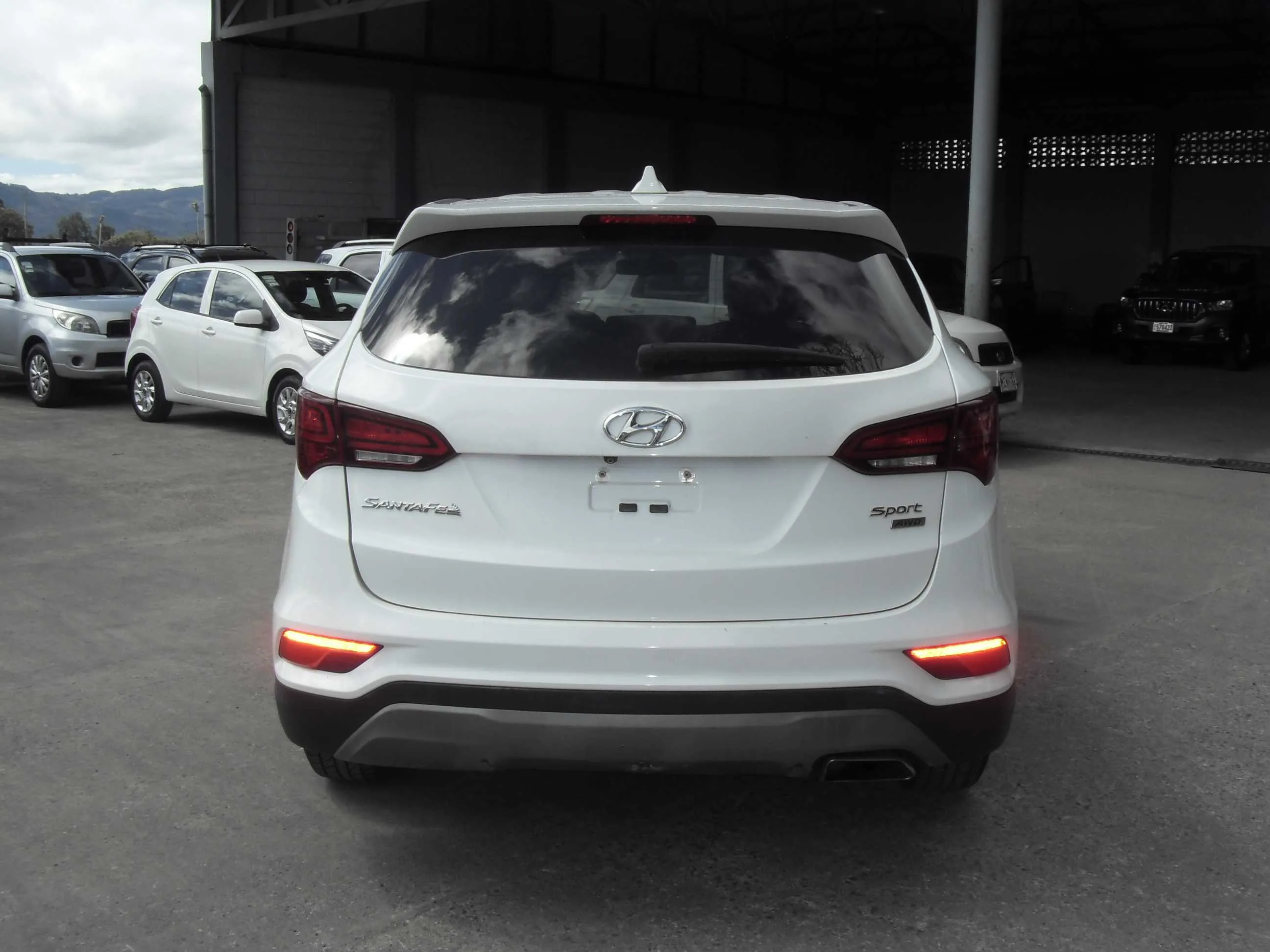 Hyundai Santa fe 2017 4x4 Automatico - foto 4