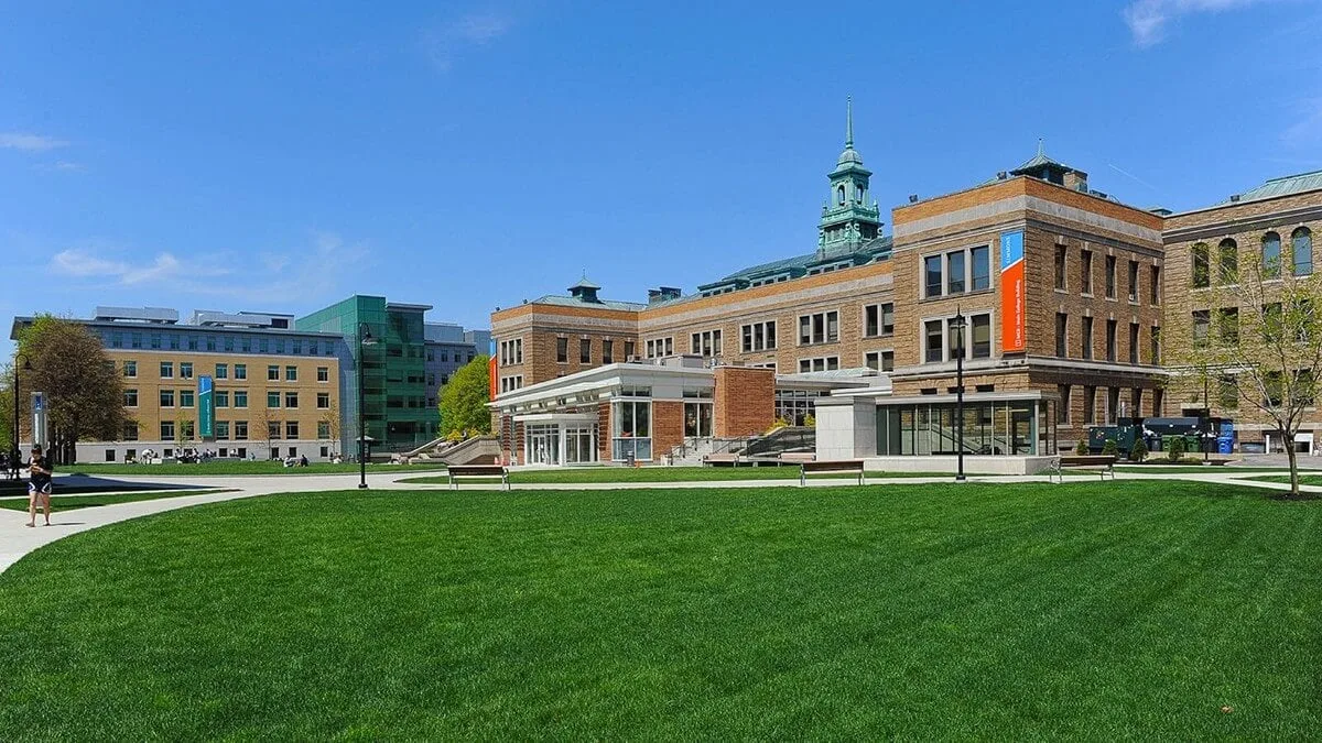 Beca de Pregrado en Estados Unidos – Simmons University
