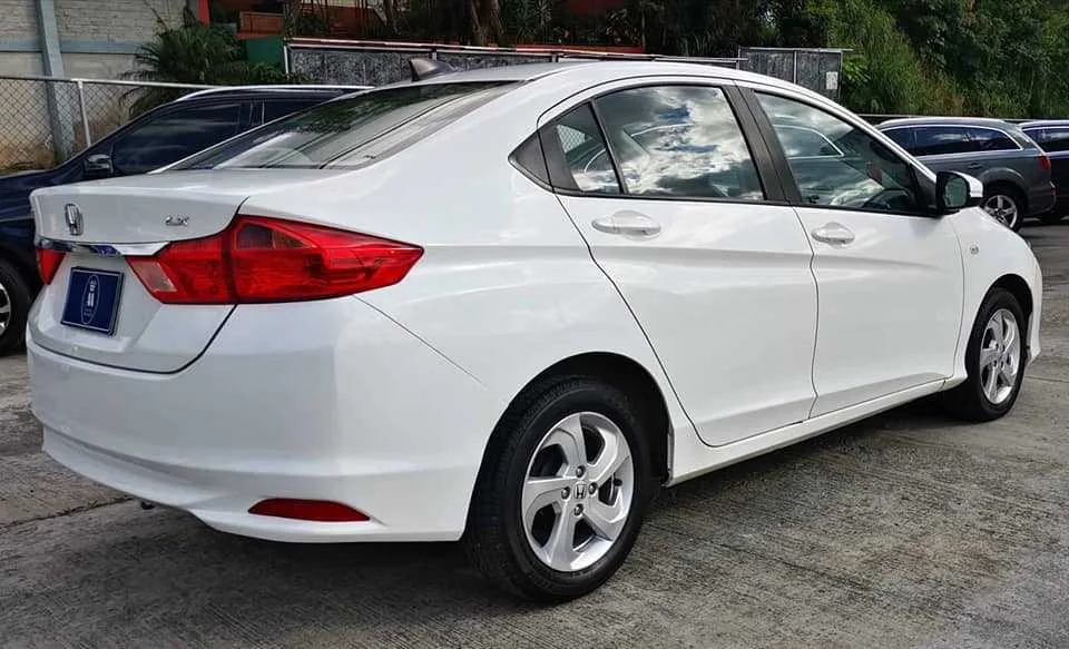 Se vende Honda City 2014 - foto 4