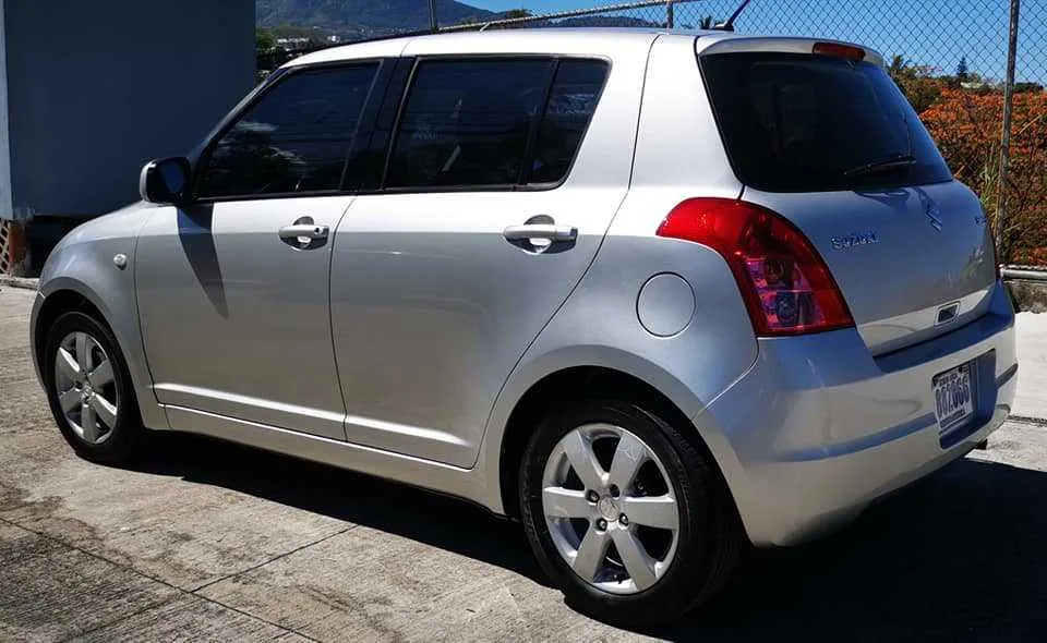 Se Vende Suzuki Swift. Año 2011. - foto 5