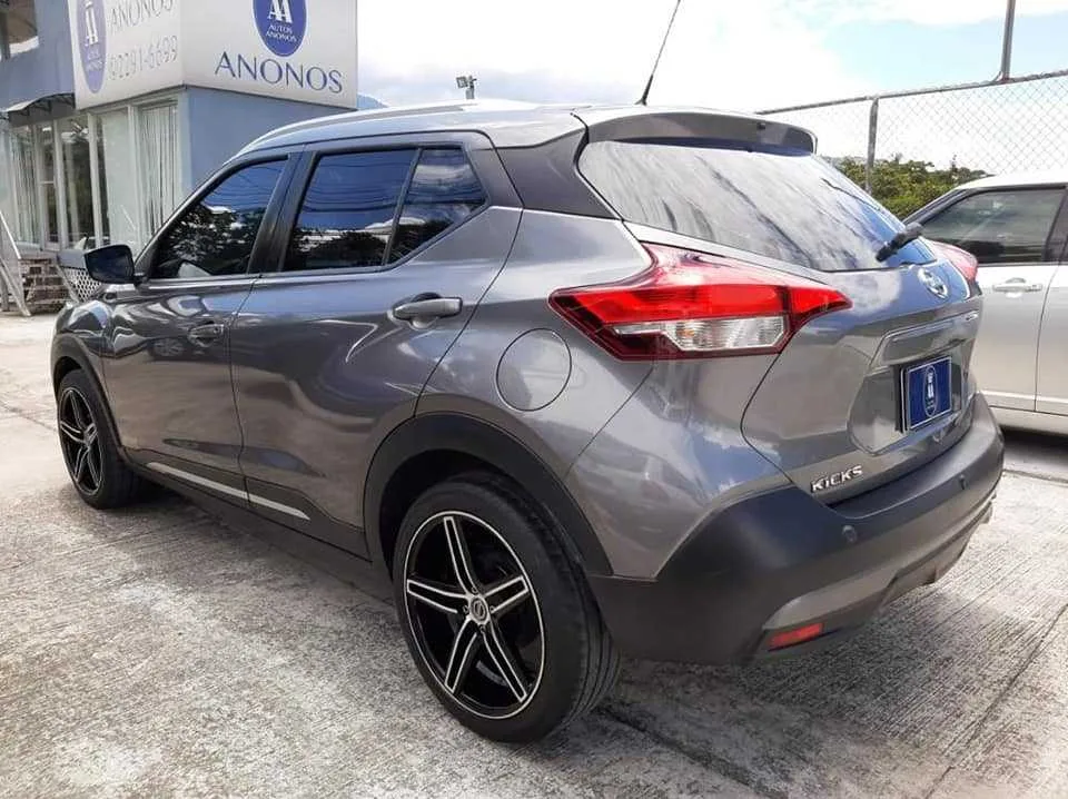 Se vende Nissan Kicks Año 2018 - foto 2