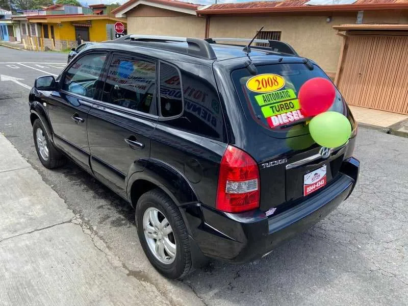 SE VENDE HYUNDAI TUCSON GL-2008-AUTOMATICO 4X2-TIP-TRONIC - foto 3