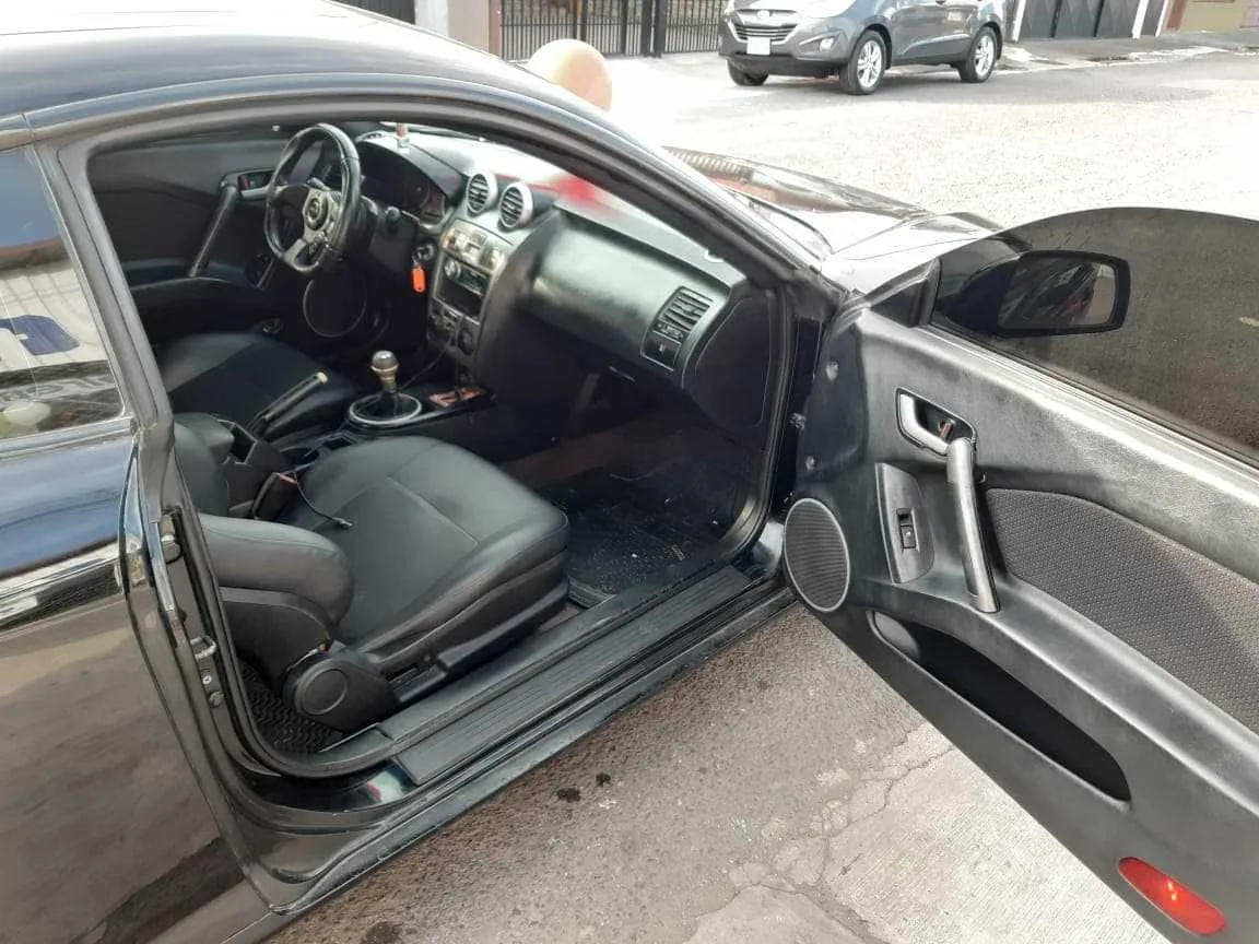 SE VENDE HYUNDAI TUSCANI 2002 - foto 3
