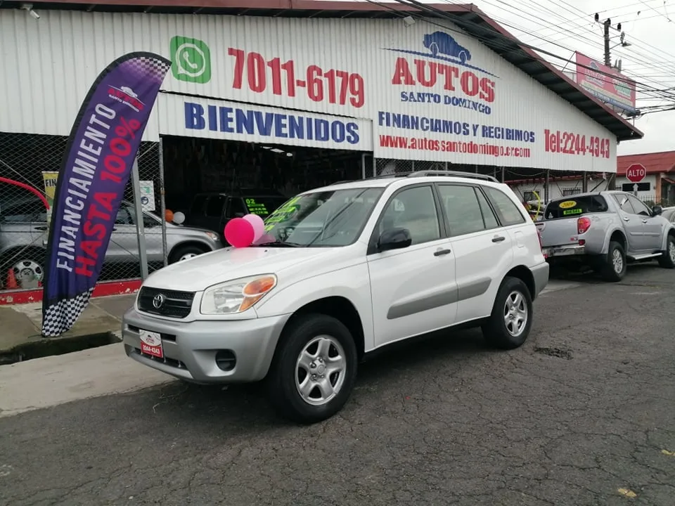 SE VENDE TOYOTA RAV4-VVT-i-2004-4X4-AUTOMATICO