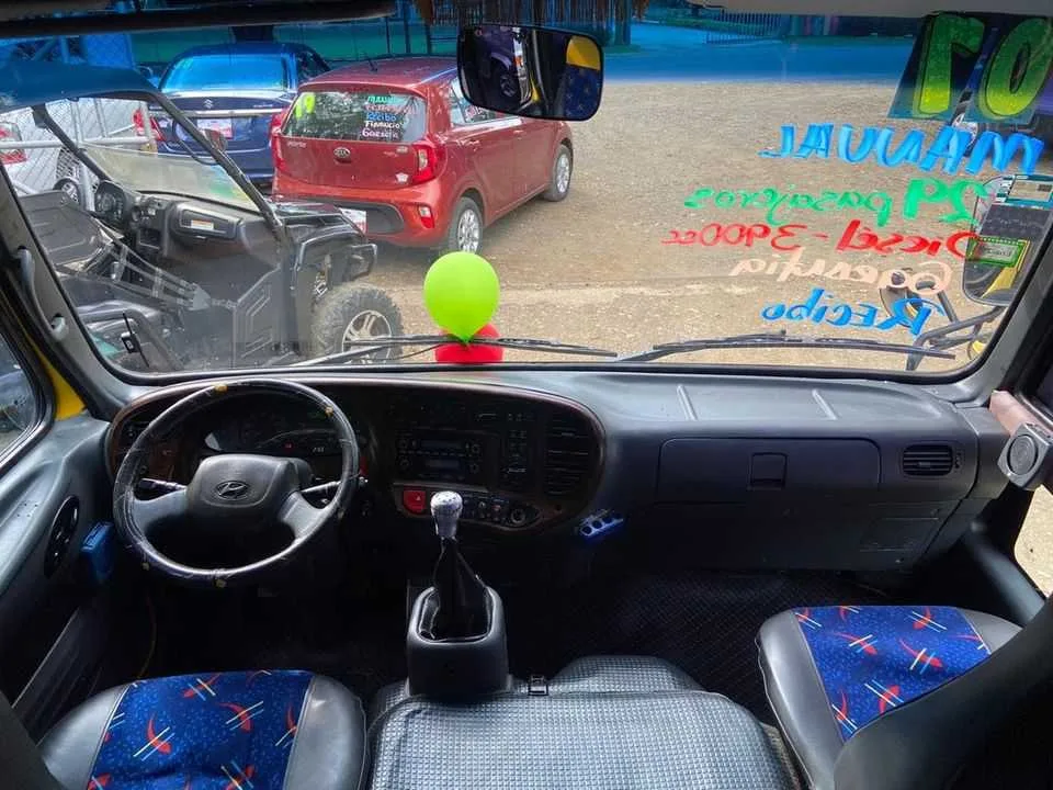 SE VENDE HYUNDAI COUNTY SUPER 2007 - foto 3