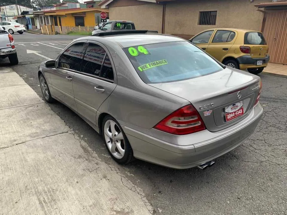 SE VENDE MERCEDES BENZ C230K-2004-AUTOMATICO - foto 6