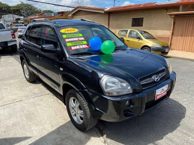 SE VENDE HYUNDAI TUCSON GL-2008-AUTOMATICO 4X2-TIP-TRONIC - foto 4