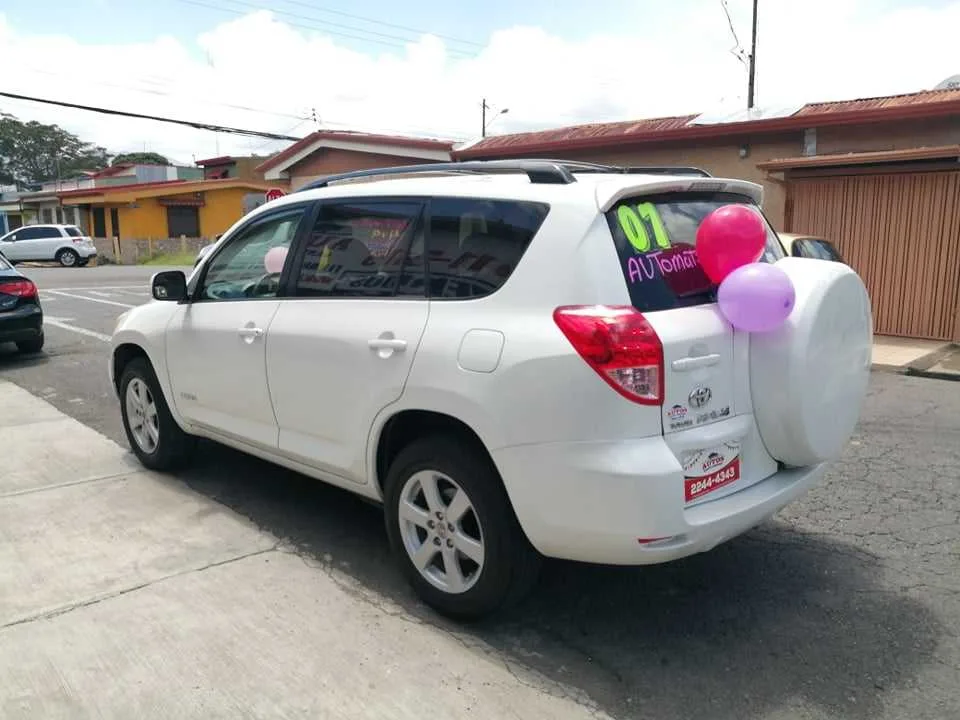 SE VENDE TOYOTA RAV4 LIMITED-2007-4X4-AUTOMATICO - foto 5