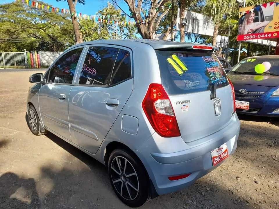 Se Vende Hyundai I10 2011 - foto 5