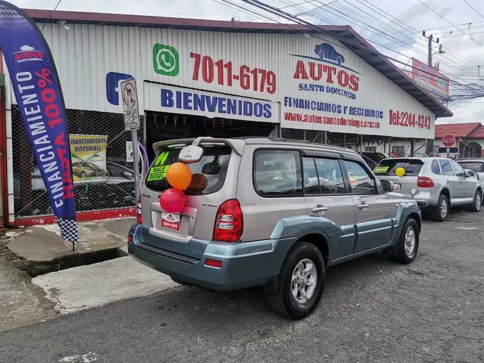 SE VENDE HYUNDAI TERRACAN-2004-AUTOMATICO-4X4 - foto 3