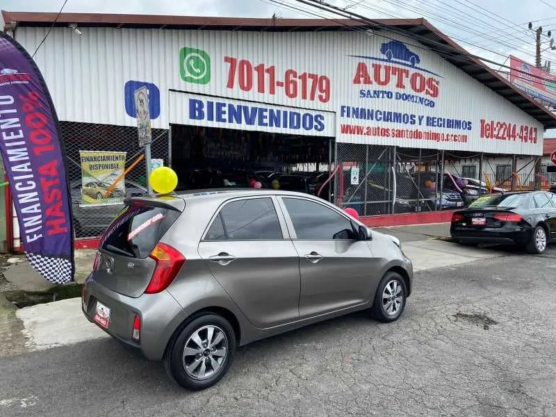 SE VENDE KIA PICANTO-2017-AUTOMATICO-HATCHBACK- ? 6.375.000- - foto 4