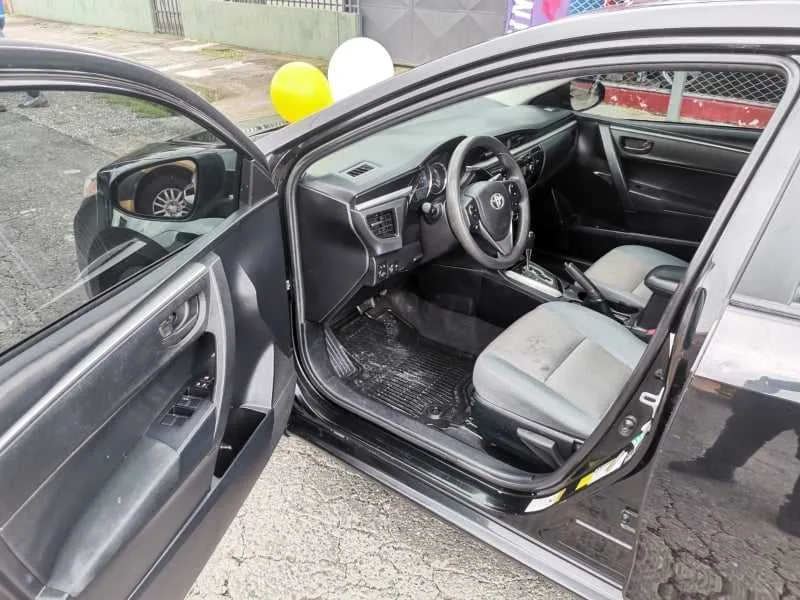 SE VENDE TOYOTA COROLLA VVT-i-2014-AUTOMATICO - foto 3