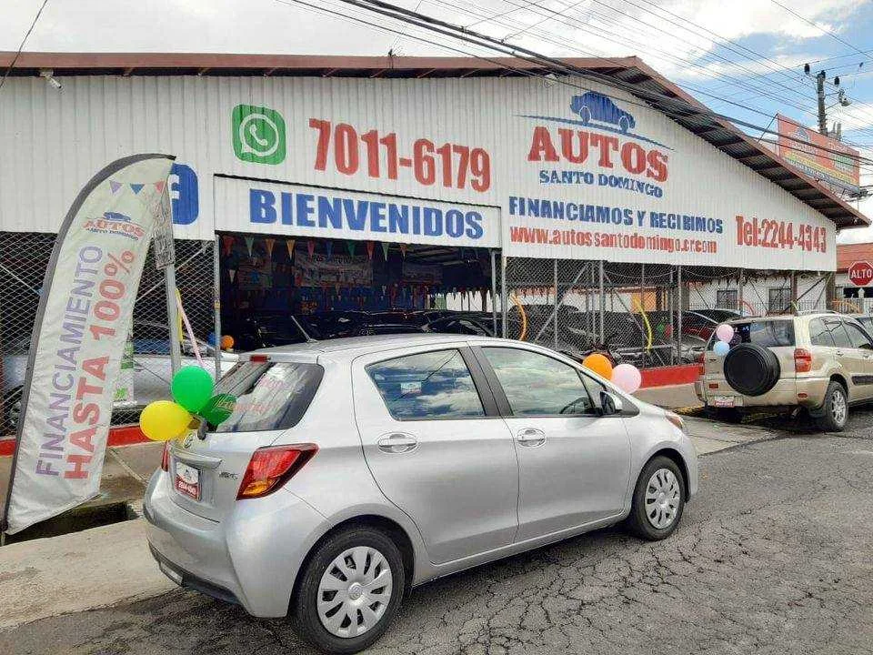 SE VENDE TOYOTA YARIS -VVTI 2015 - foto 6