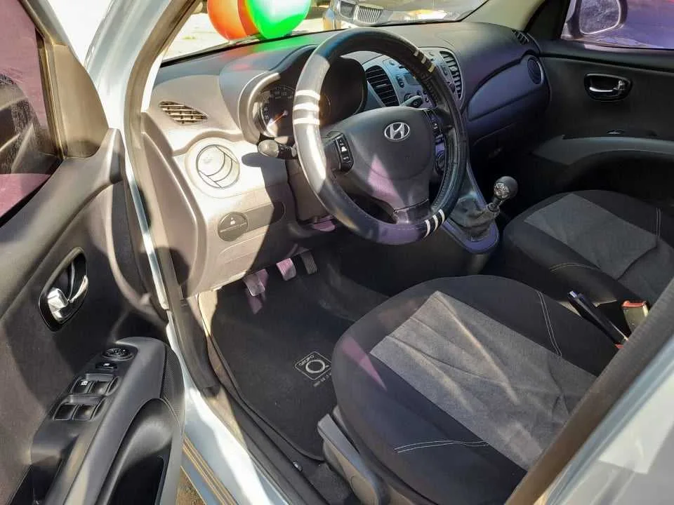 Se Vende Hyundai I10 2011 - foto 3