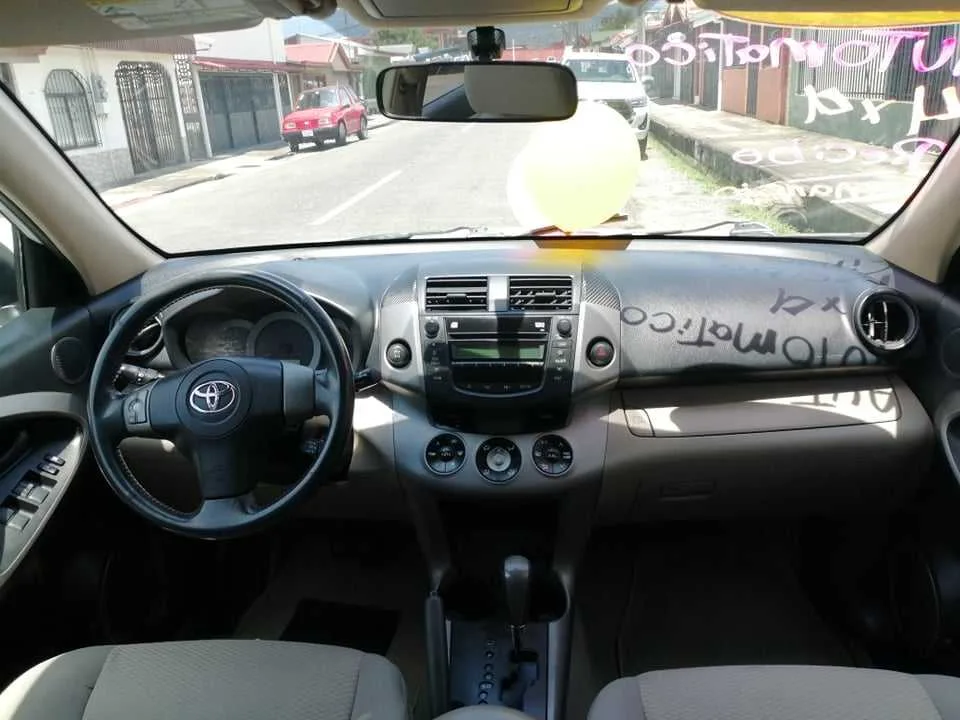 SE VENDE TOYOTA RAV4 LIMITED-2007-4X4-AUTOMATICO - foto 3